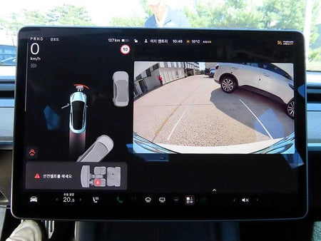 Tesla Model 3 — photo 14