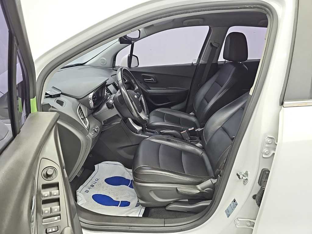 CHEVROLET Trax — photo 11