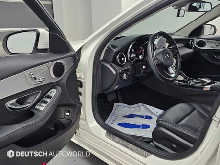 Mercedes-Benz C-Class — photo 11