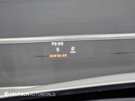 Mercedes-Benz C-Class — photo 17