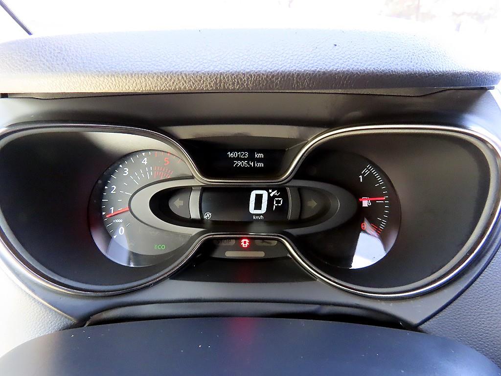 RENAULT QM3 — photo 09