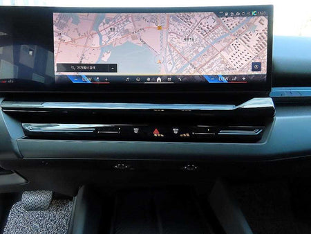 BMW 5-Series — photo 14