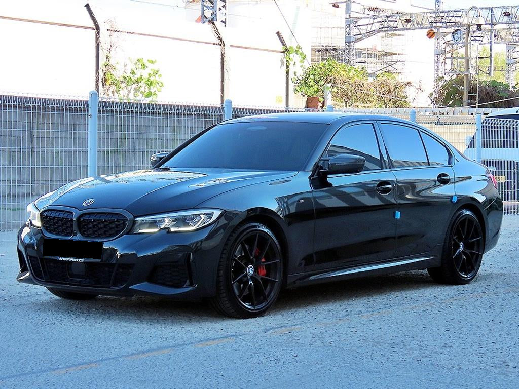 BMW 3-Series — photo 02