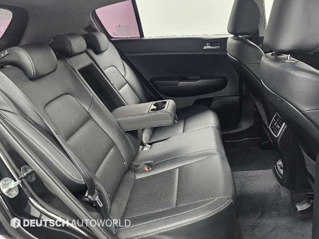 Kia Sportage — photo 12