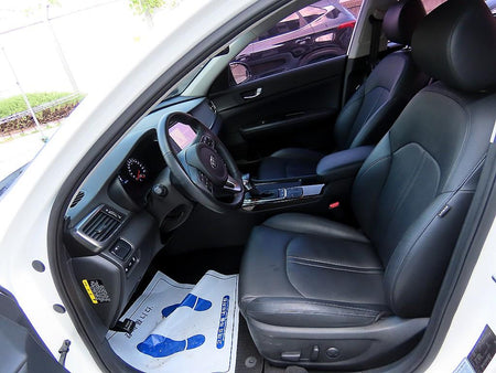 Kia K5 — photo 05
