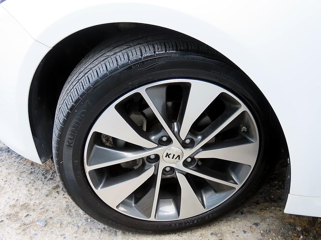 Kia K5 — photo 19