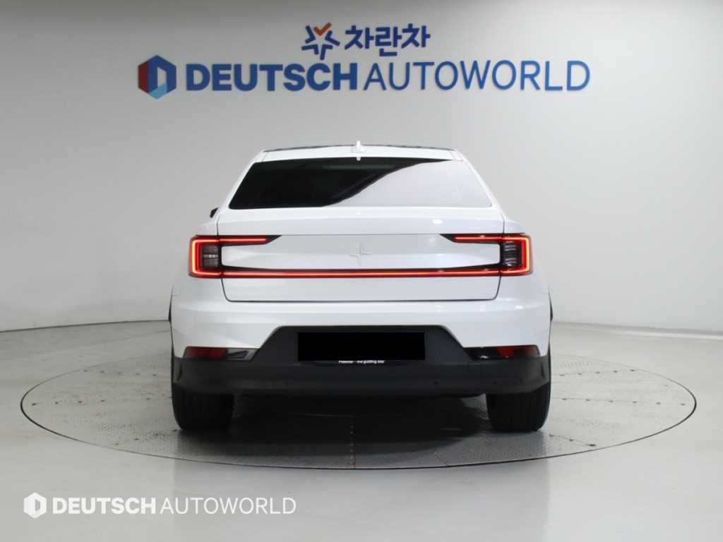 Polestar Polestar 2 — photo 04