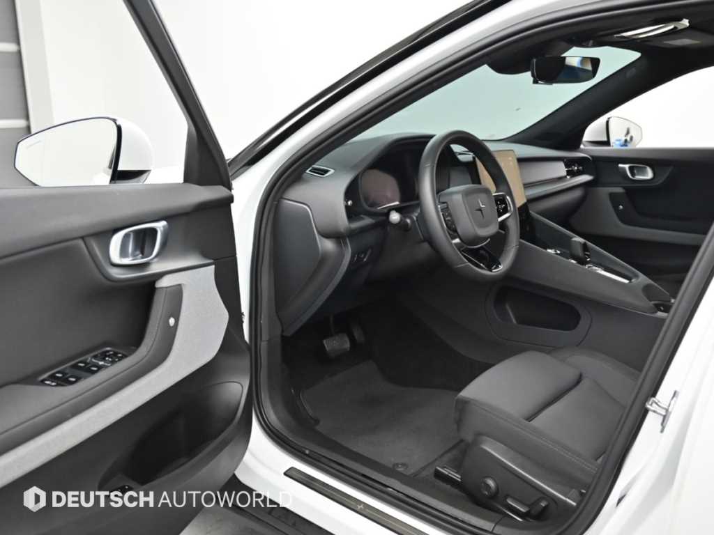 Polestar Polestar 2 — photo 11