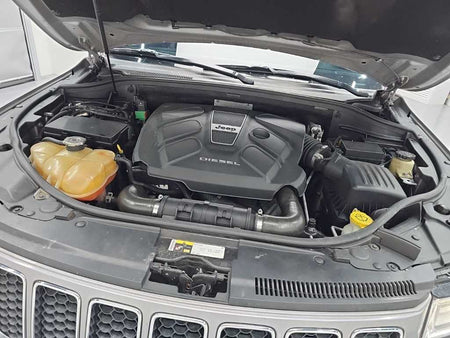 Jeep Cherokee — photo 05