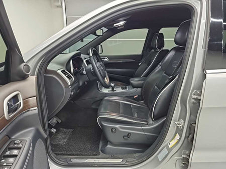 Jeep Cherokee — photo 11
