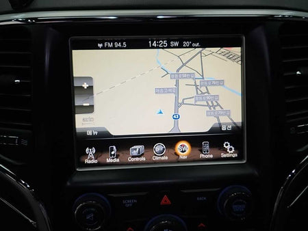 Jeep Cherokee — photo 15