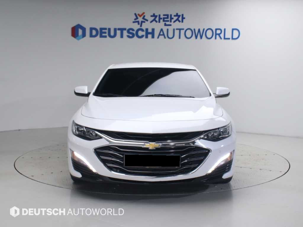 CHEVROLET Malibu — photo 03