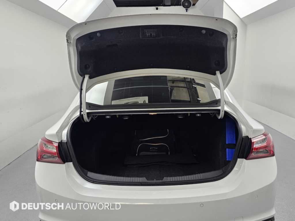 CHEVROLET Malibu — photo 05