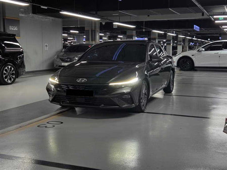 Hyundai Avante — photo 01