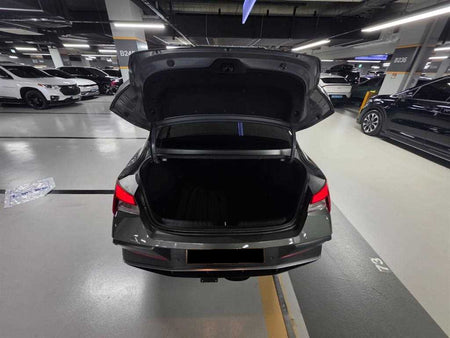 Hyundai Avante — photo 06