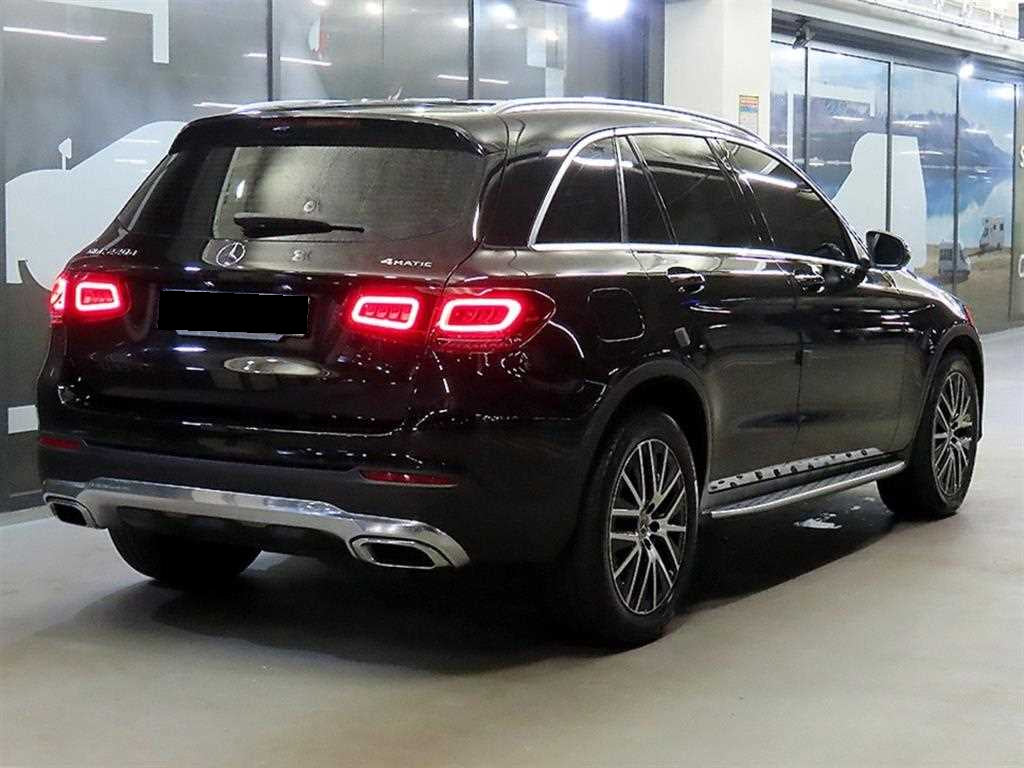 Mercedes-Benz GLC-Class — photo 04