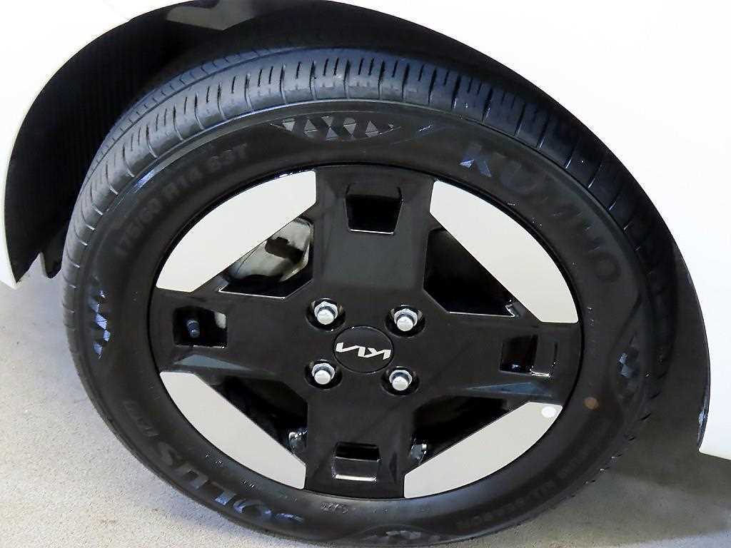 Kia RAY — photo 20