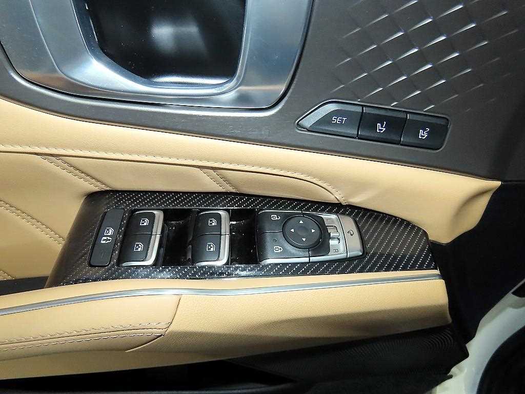 Kia Sorento — photo 13