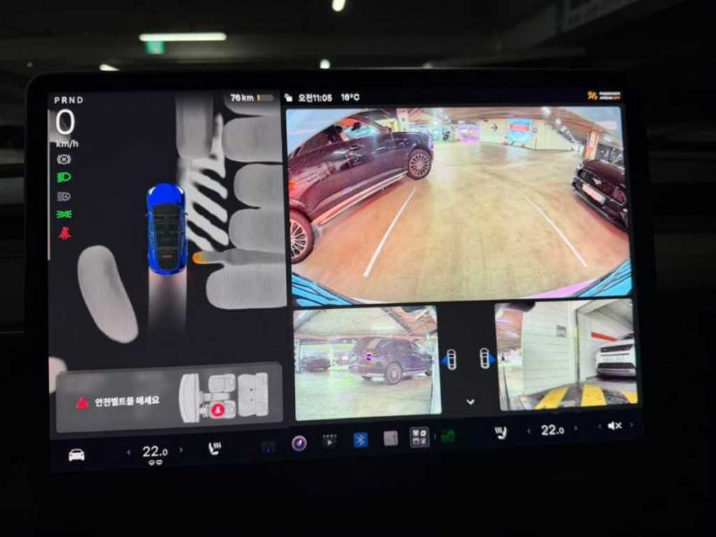 Tesla Model Y — photo 10