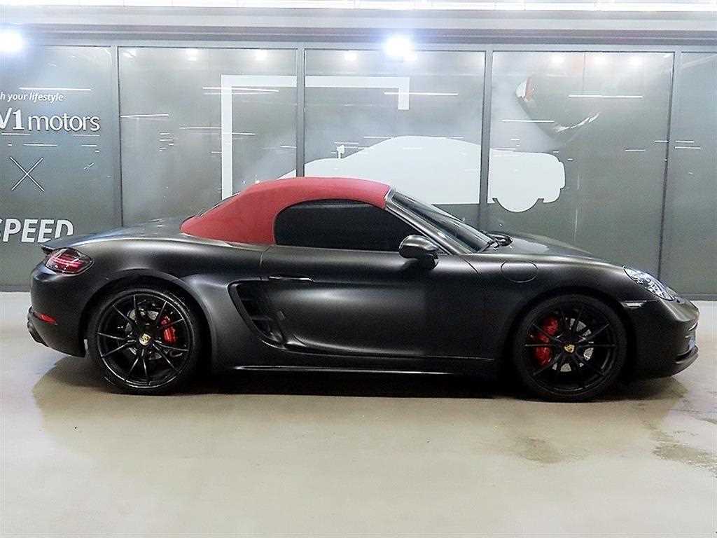 Porsche 718 — photo 04