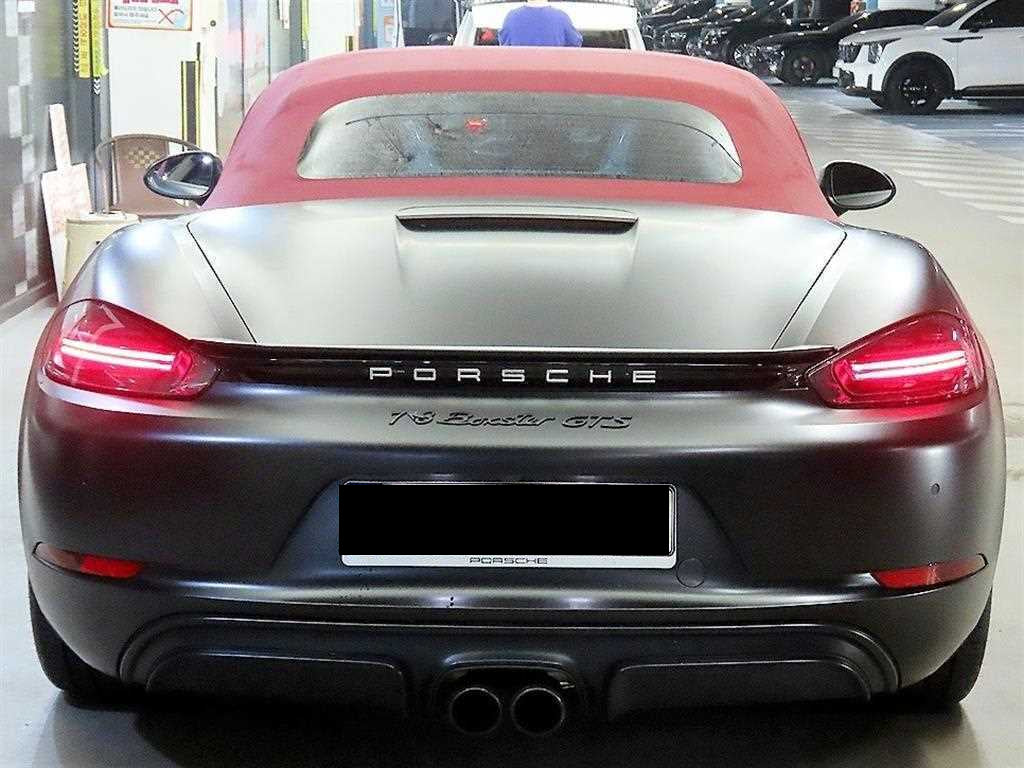 Porsche 718 — photo 06