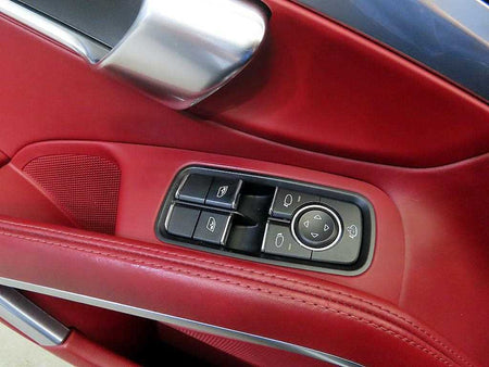 Porsche 718 — photo 15