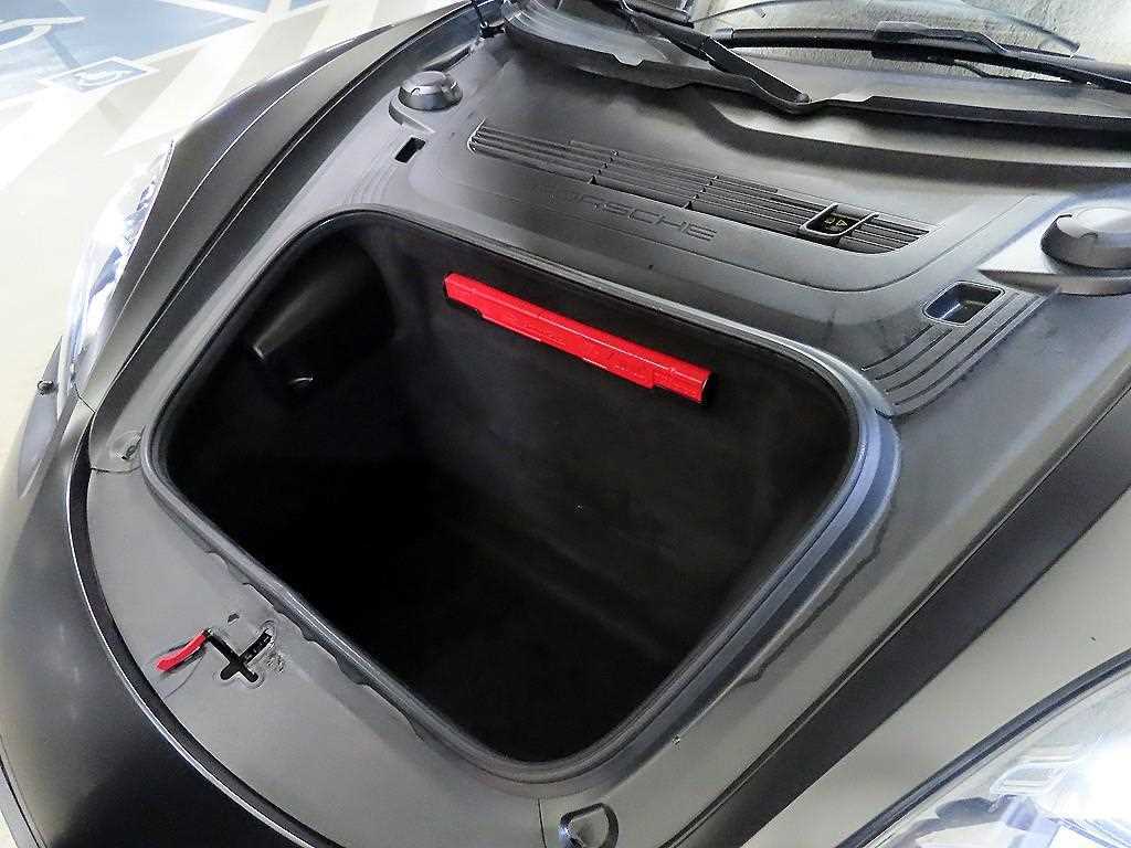 Porsche 718 — photo 19