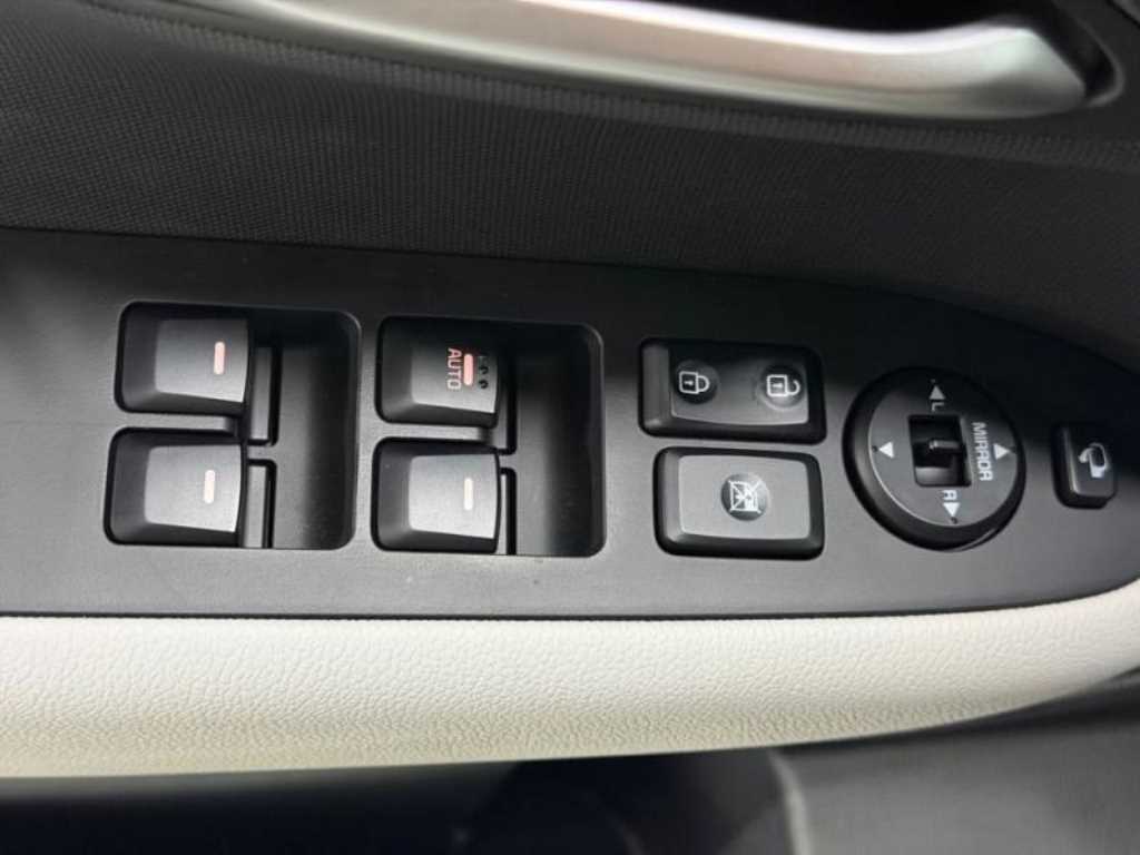 Kia RAY — photo 14