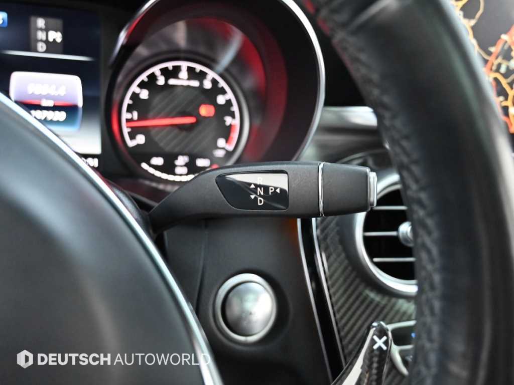 Mercedes-Benz C-Class — photo 09
