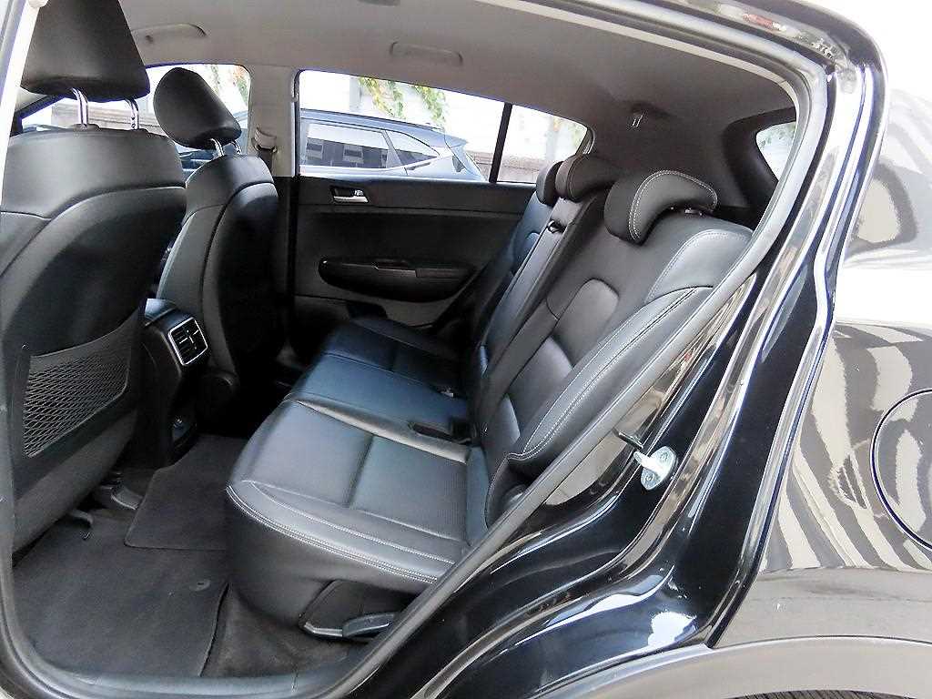 Kia Sportage — photo 06