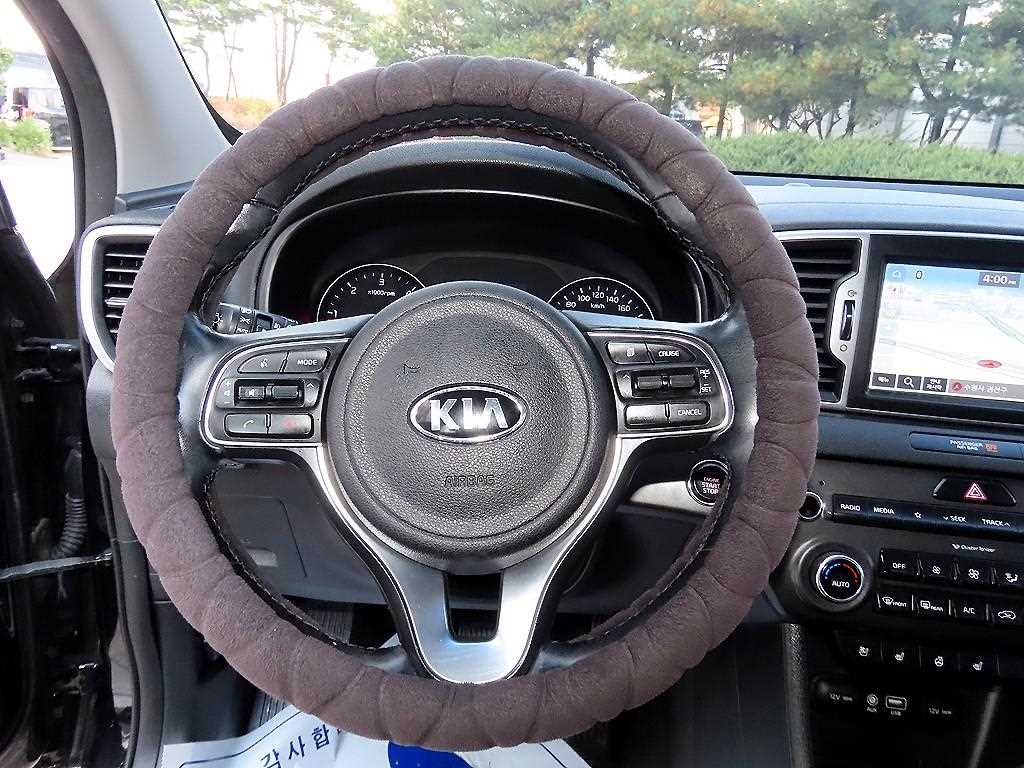 Kia Sportage — photo 08