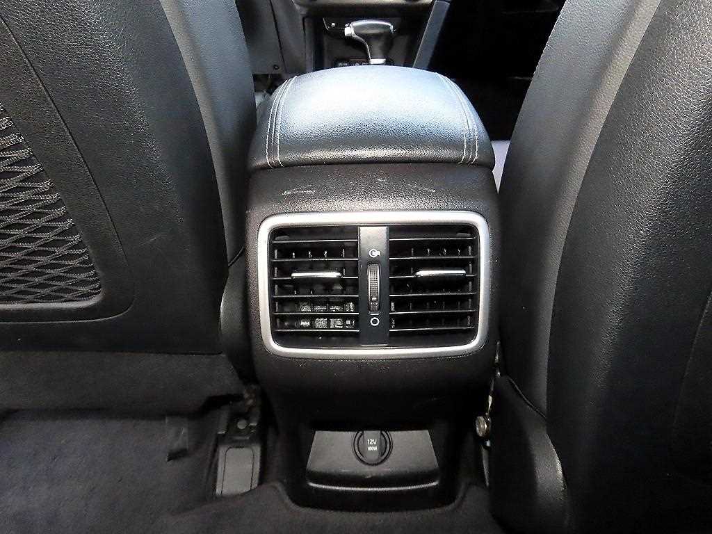 Kia Sportage — photo 17