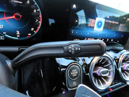 Mercedes-Benz GLA-Class — photo 10
