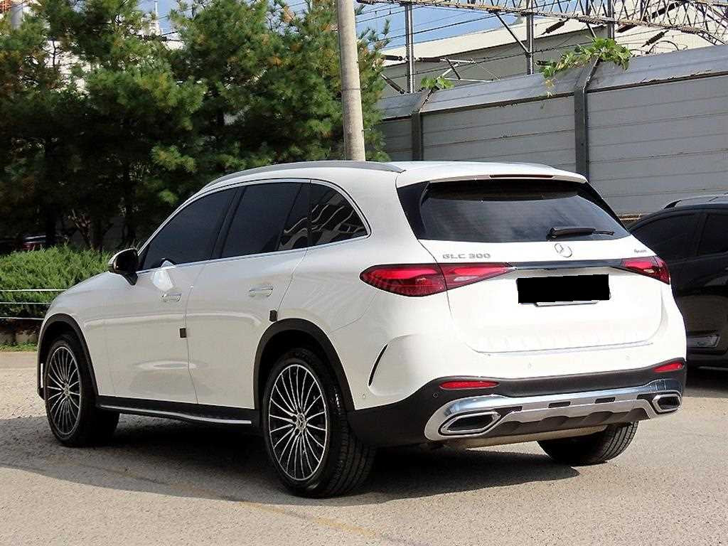 Mercedes-Benz GLC-Class — photo 03