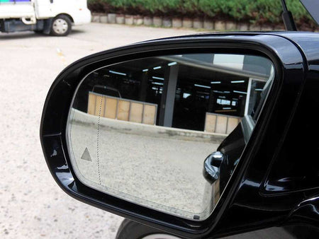 Mercedes-Benz E-Class — photo 05