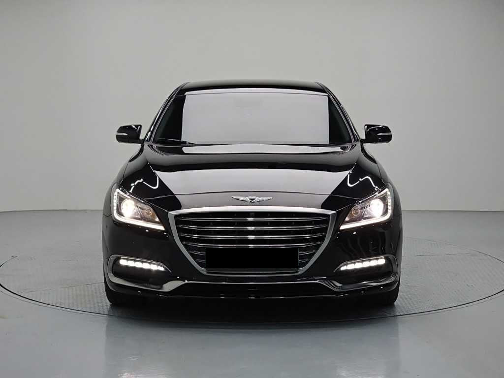 Genesis G80 — photo 02
