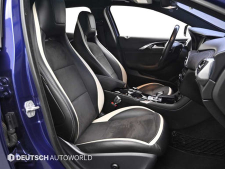 Infiniti Q30 — photo 09