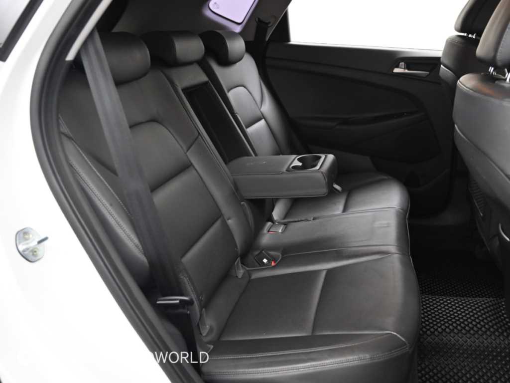 Hyundai Tucson — photo 12