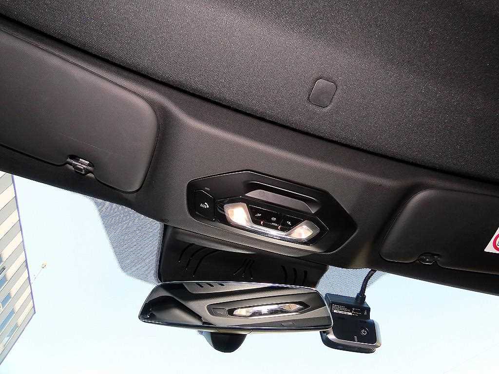 BMW 4-Series — photo 17
