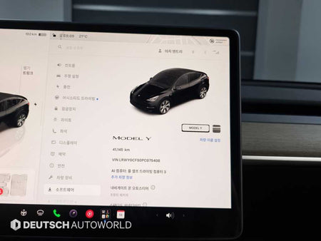 Tesla Model Y — photo 08
