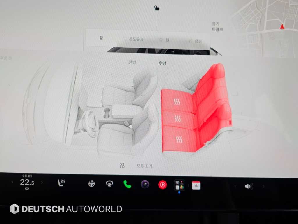 Tesla Model Y — photo 16