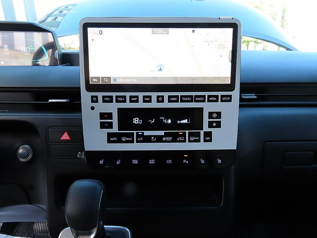 Hyundai Staria — photo 13