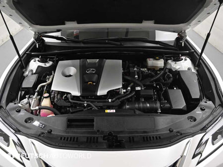 Lexus ES — photo 06