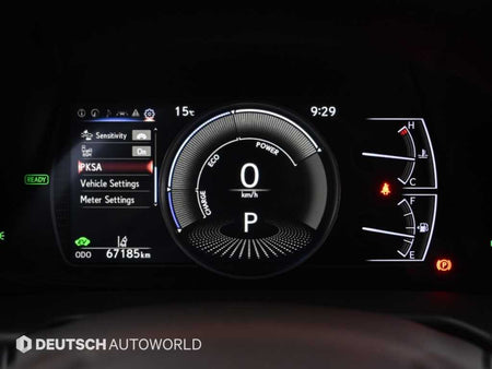 Lexus ES — photo 08