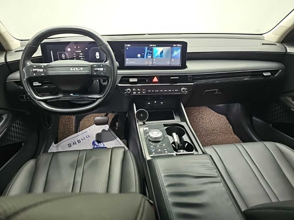 Kia K8 — photo 07