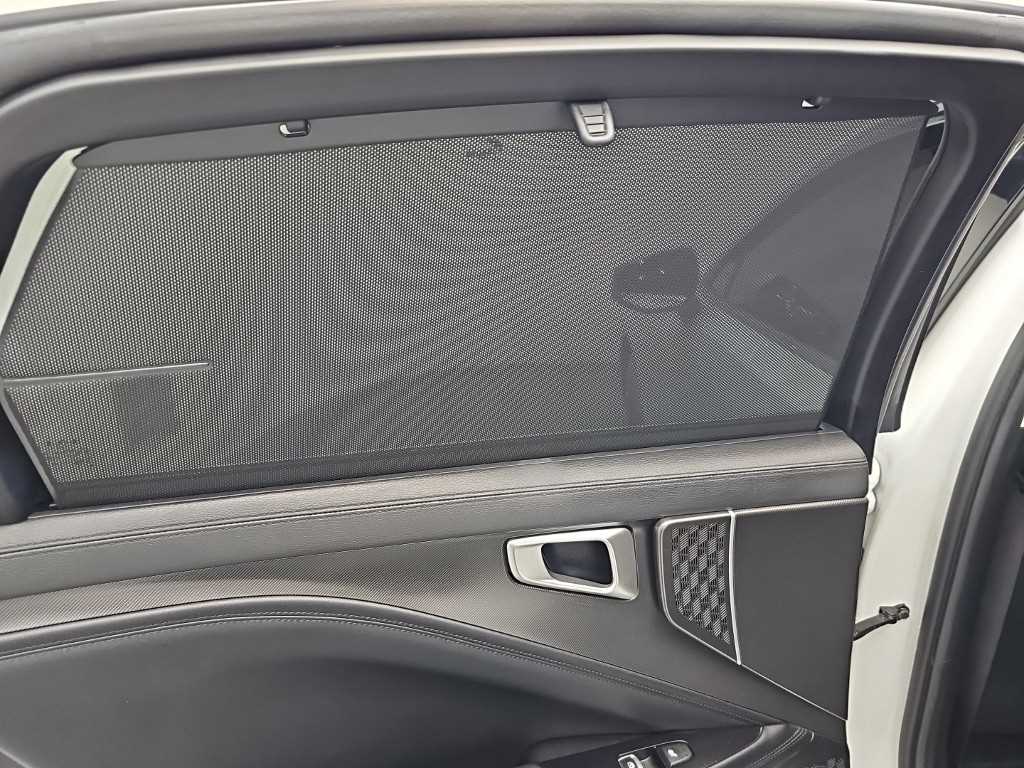 Kia K8 — photo 14