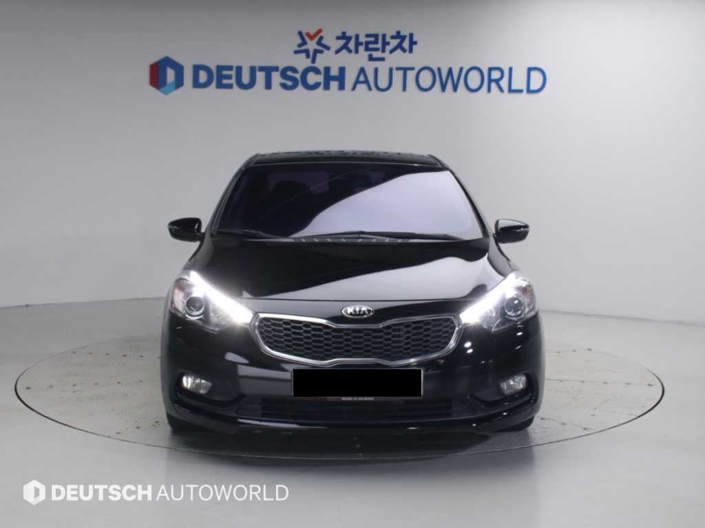 Kia K3 — photo 03
