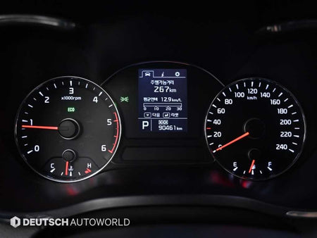 Kia K3 — photo 08