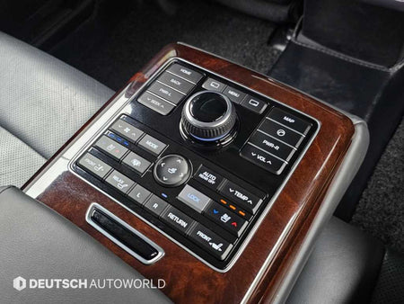 Hyundai Equus — photo 16