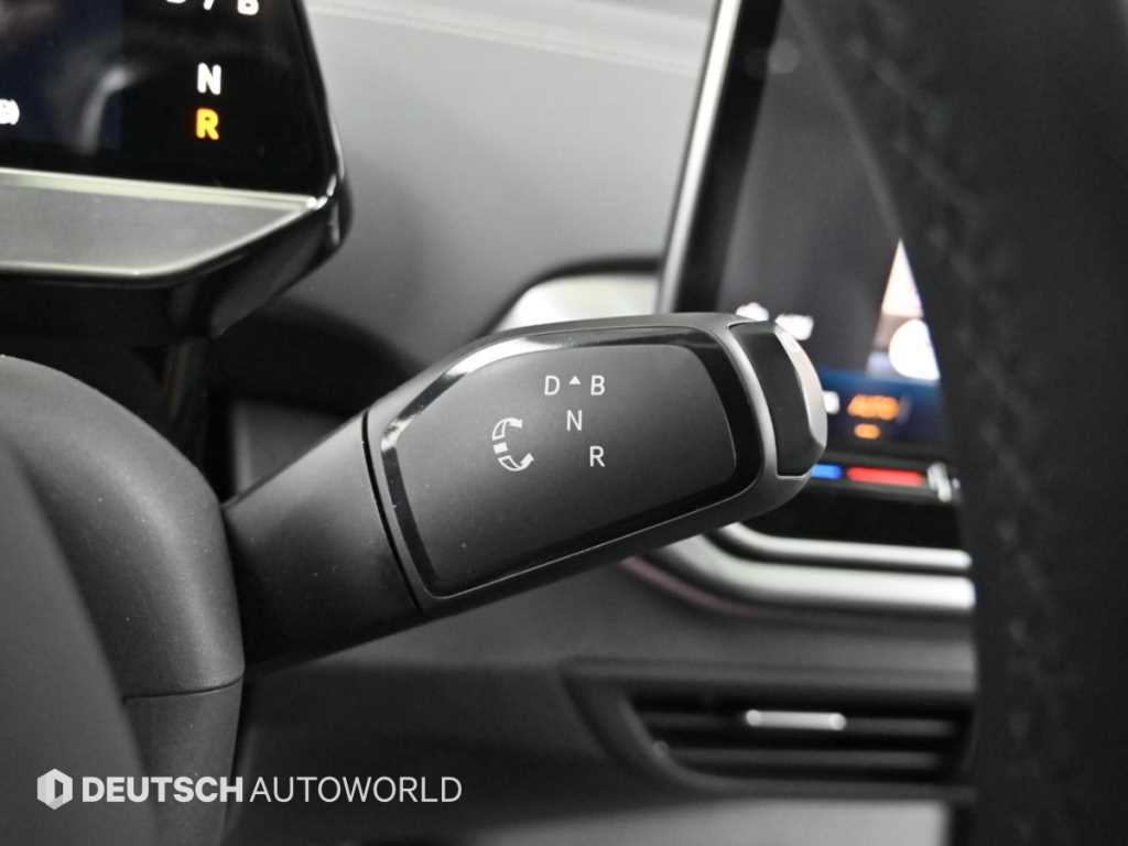 Volkswagen ID.4 — photo 09